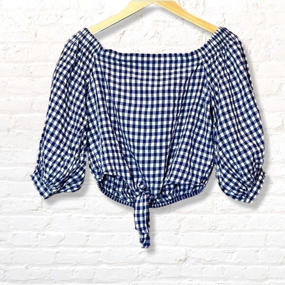 🎁 3 for $30 FOREVER 21 gingham off the shoulder cropped top with tie front - Picture 8 of 8